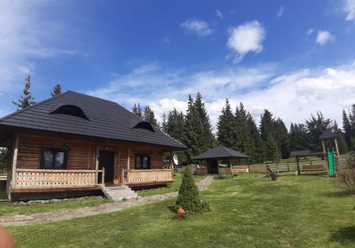 Cazare Casuta din Povesti