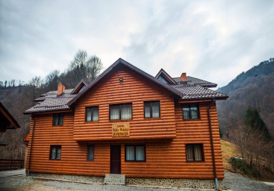 Cazare Cabana Valea Râsului
