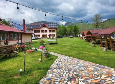 Cazare Pensiunea Lardi