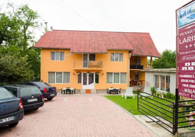 Cazare Pensiunea Larisa