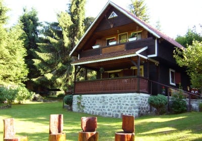 Cazare Casa de vacanță Uni-Kom