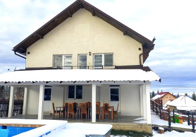 Cazare Pensiunea Adi & Alex