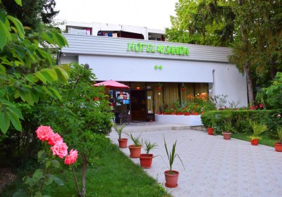 Szállás Hotel Sanda