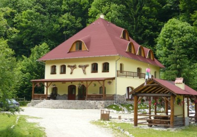 Cazare Cabana Dianthus