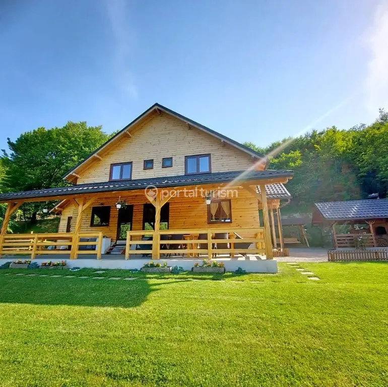 Cabana Căsuța Din Pădure