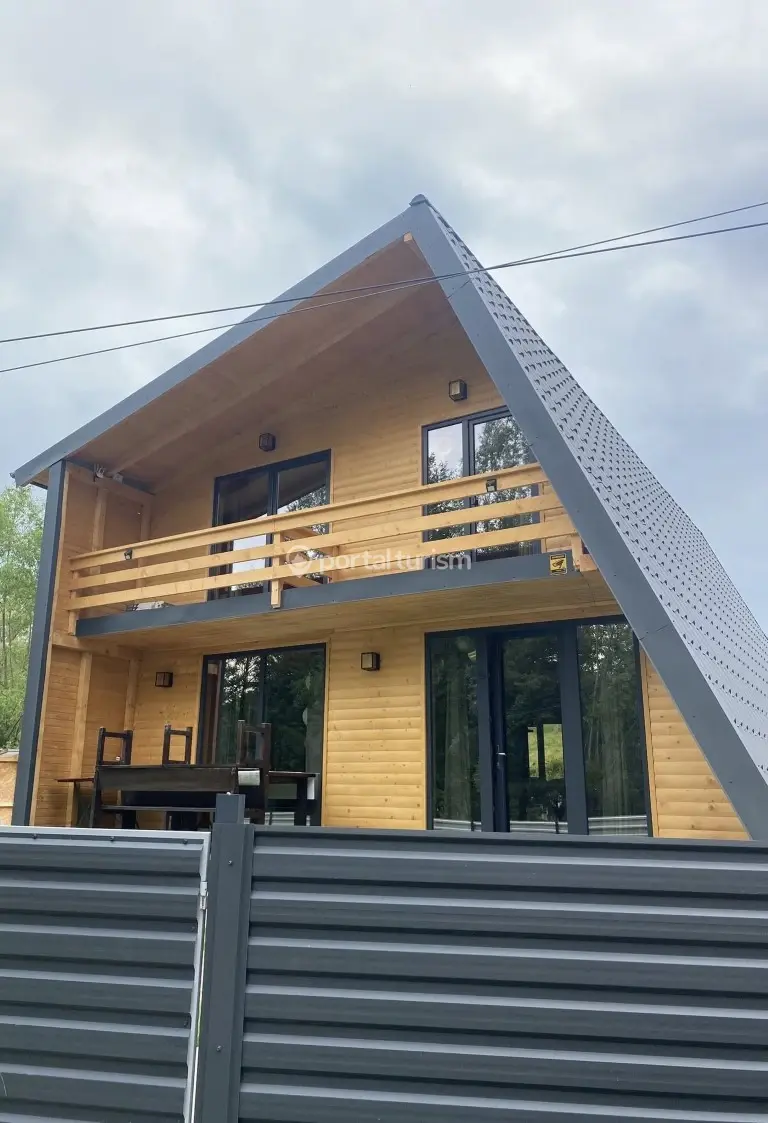 Cabana Chalet Family