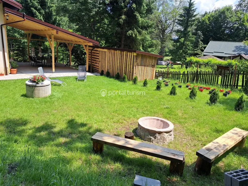 Cabana Holly Sumerna