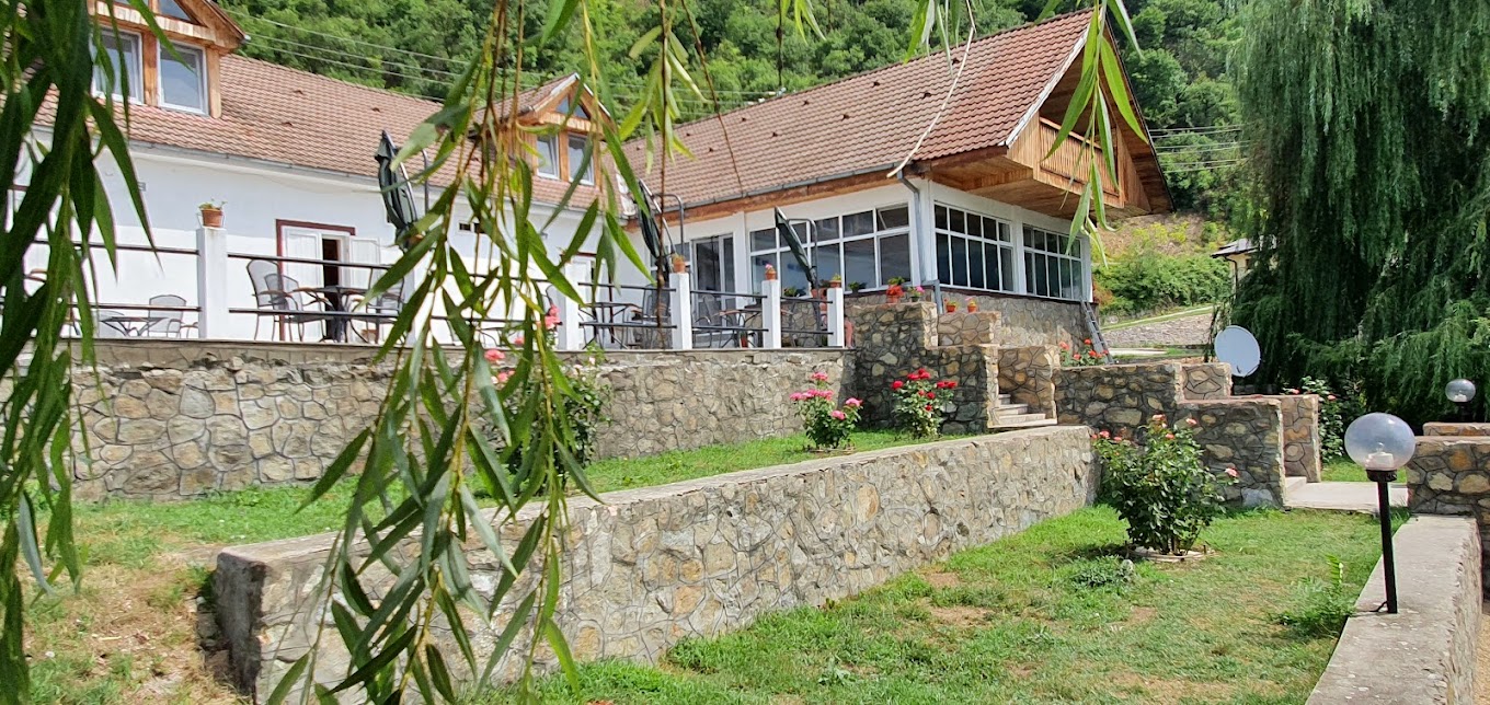 Cazare Cabana Perla Clisurii