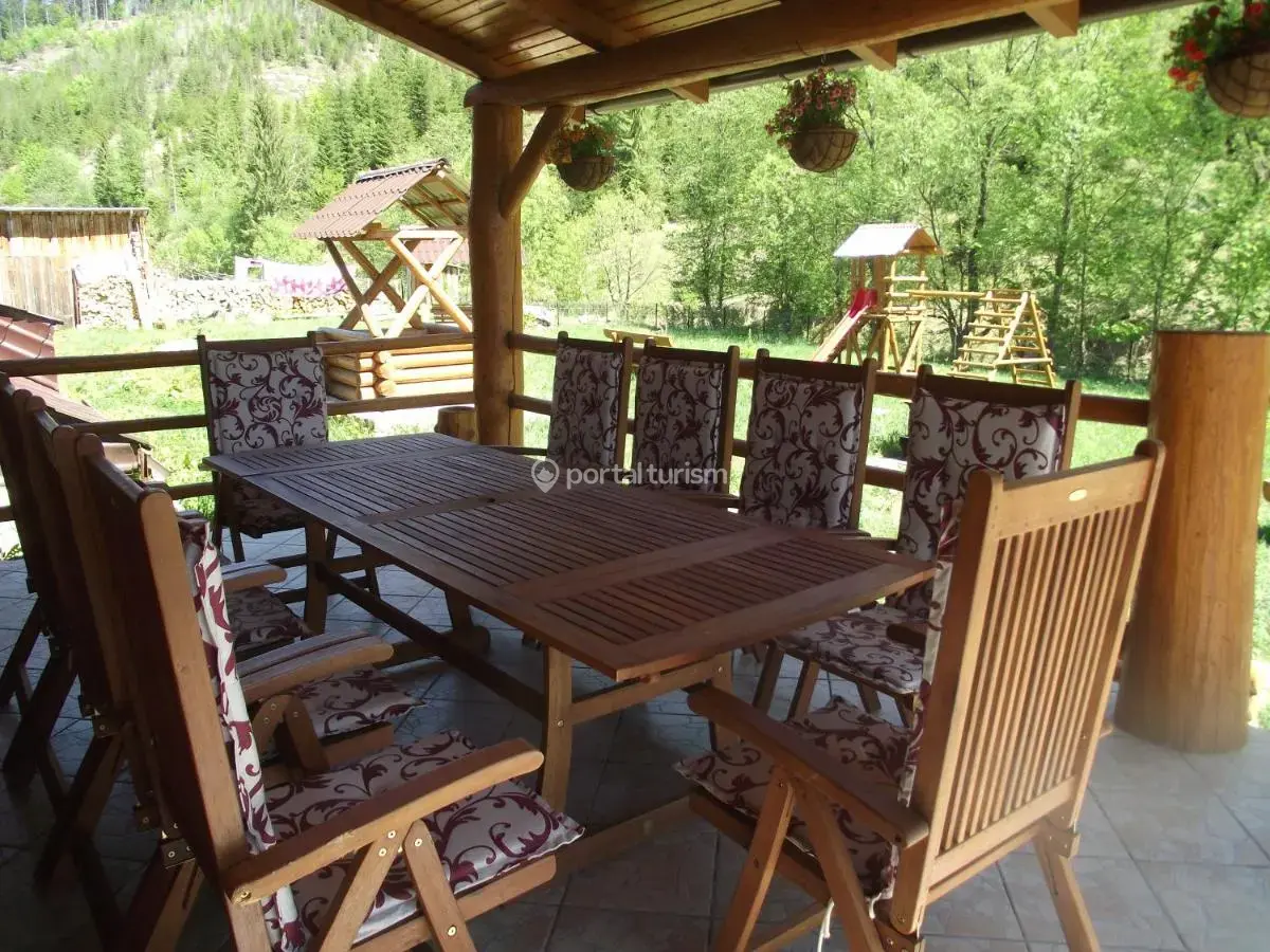 Cabana Piatra Runcului