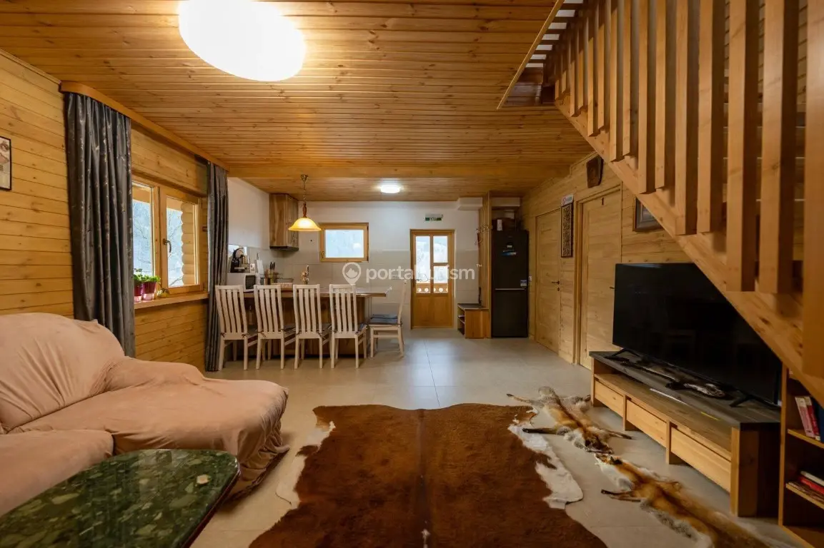 Cabana Popasul lui Creangă