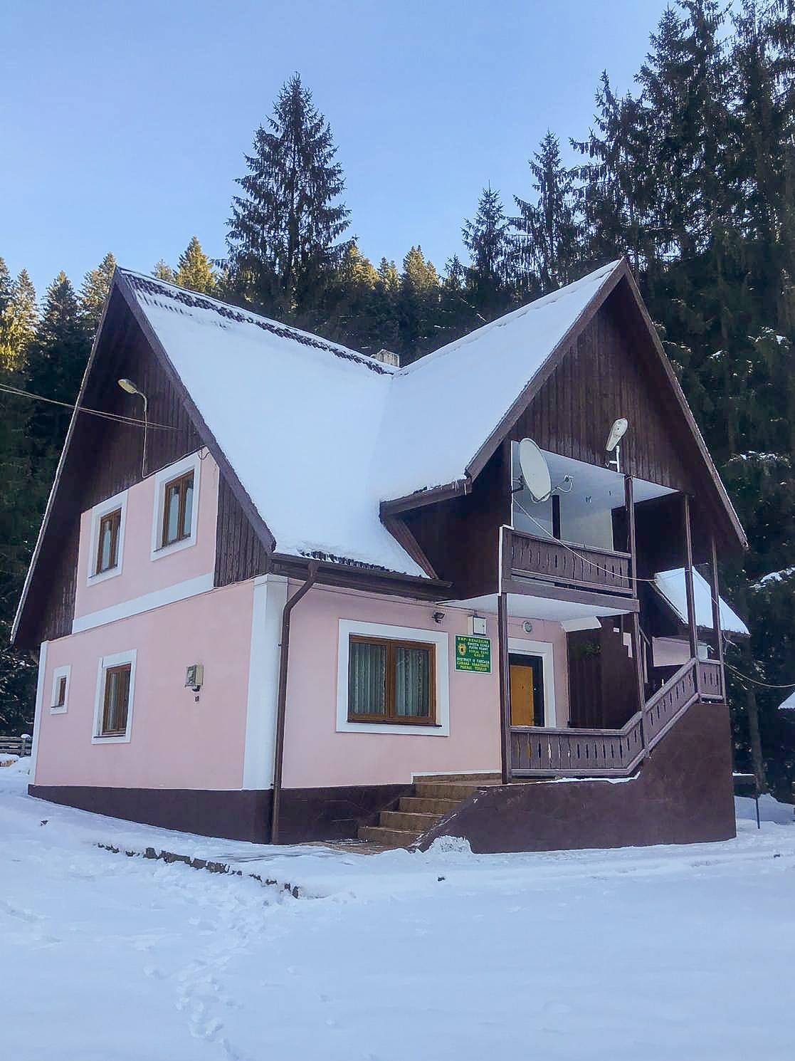 Hébergement Cabana Pârâul Teiului