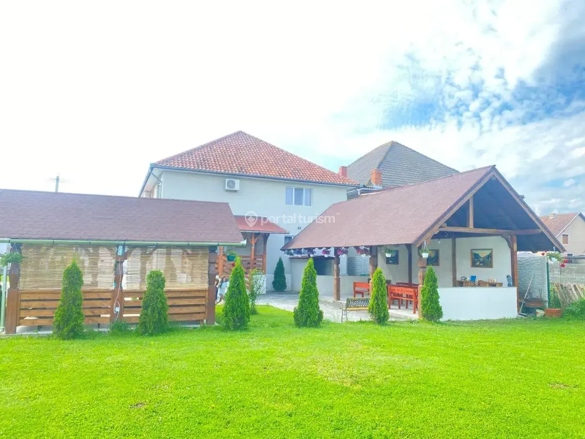 Camere de închiriat Absolut Residence