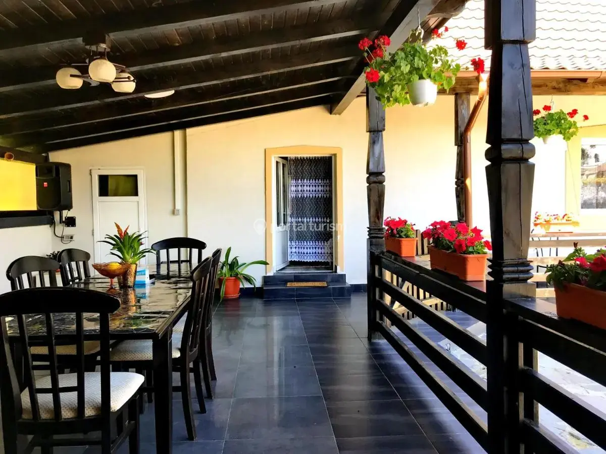 Camere de închiriat La Dory