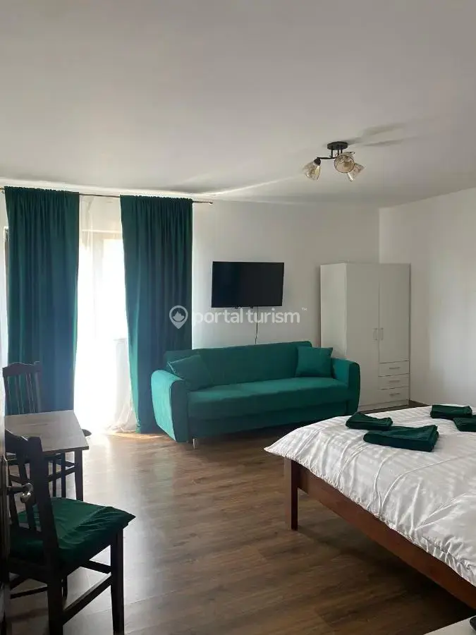 Camere de închiriat Luca