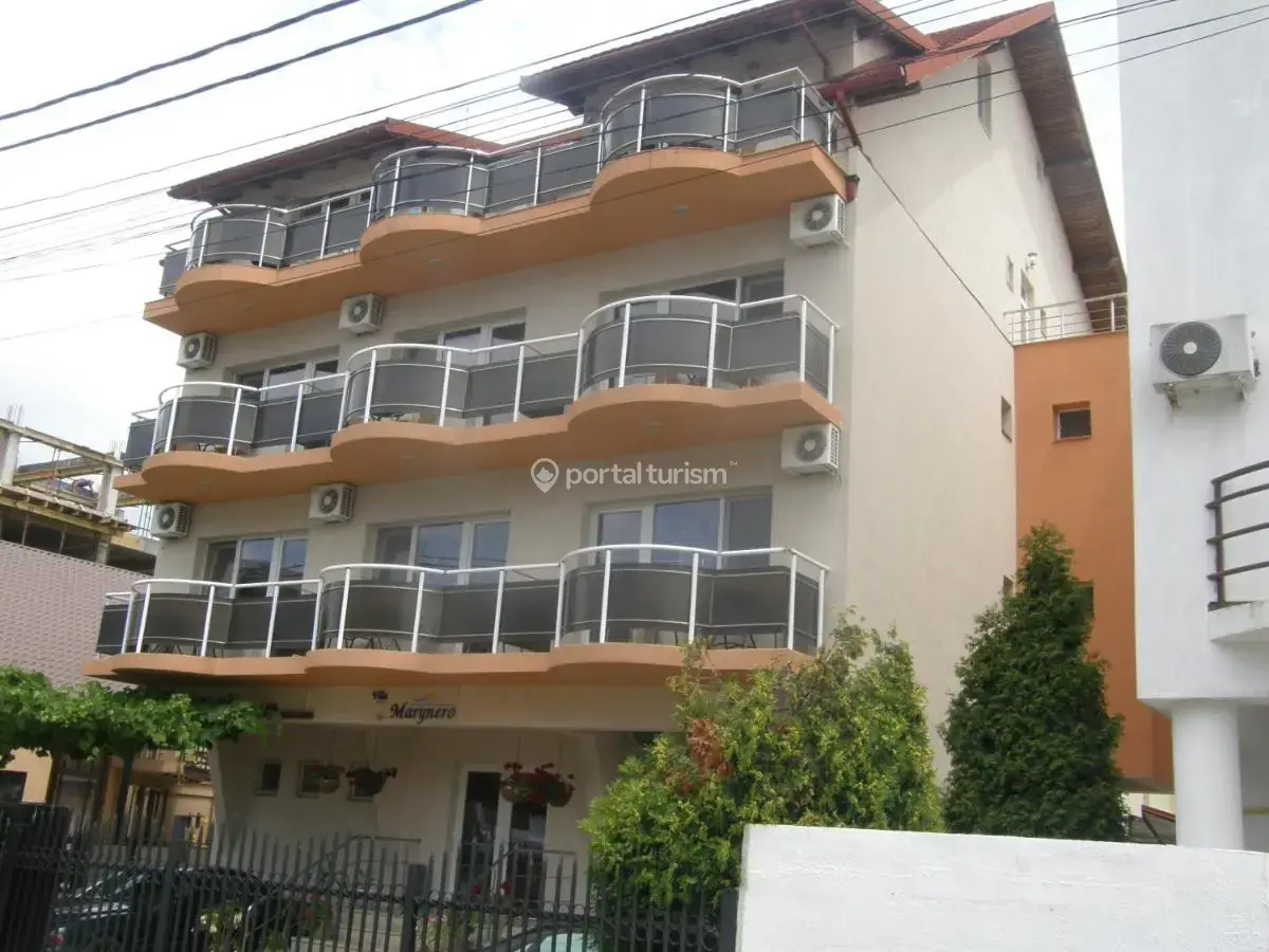 Camere de închiriat Marynero