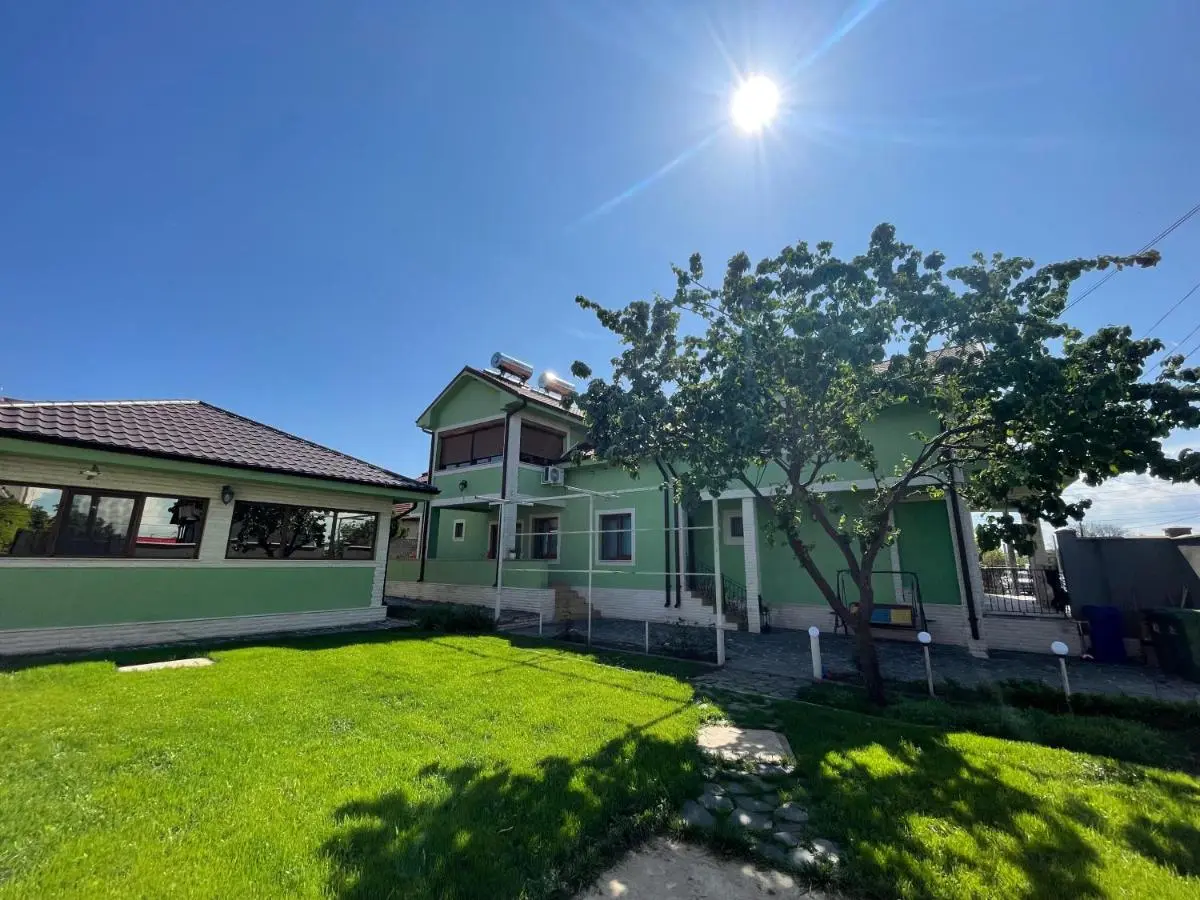 Accommodation Limanu