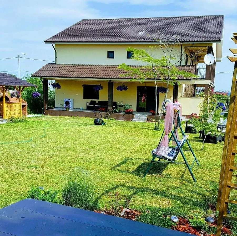 Accommodation Limanu