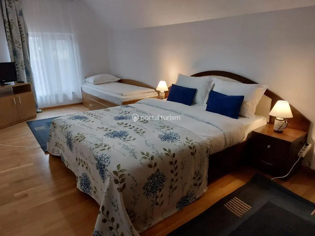 Casa de vacanta  Paradisul Verde Al Nathaliei