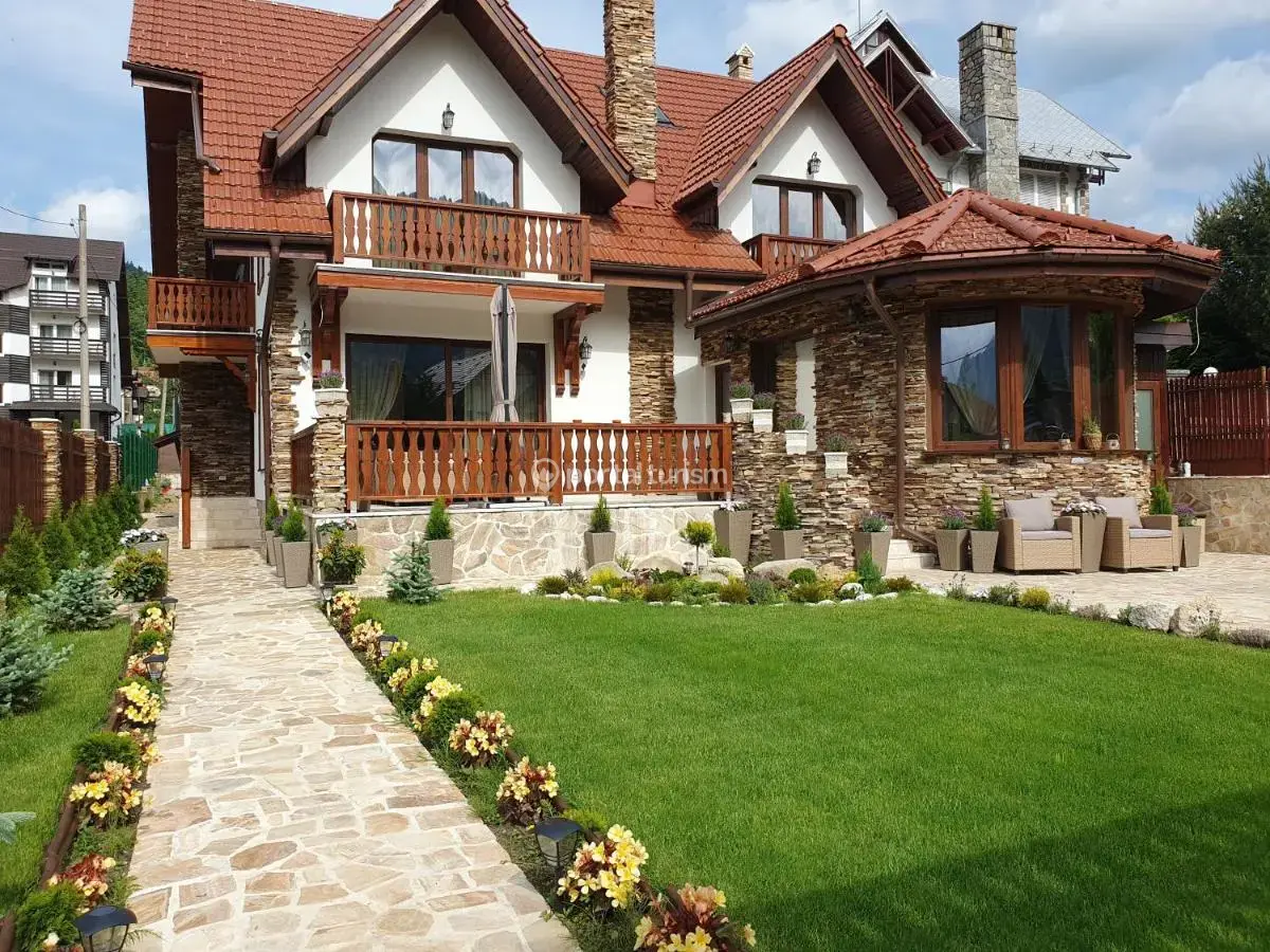 Casa de vacanță Poiana Golf Chalet