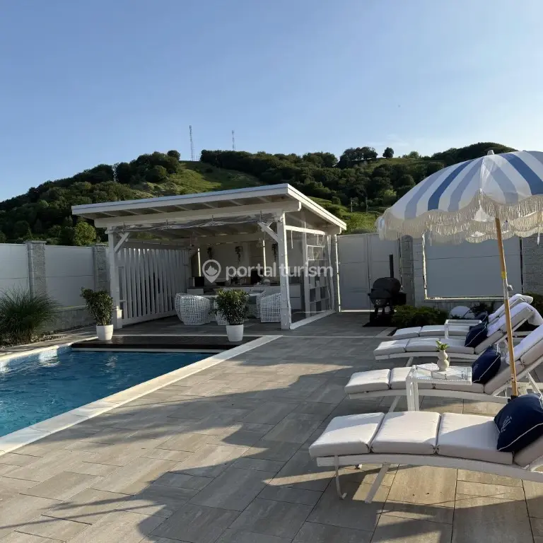 Casa din Raiul Ardelean