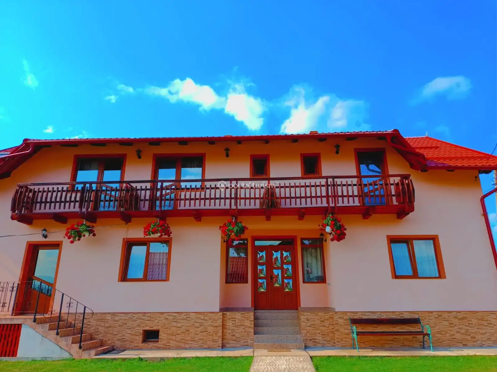 Casa Felinarul Munților