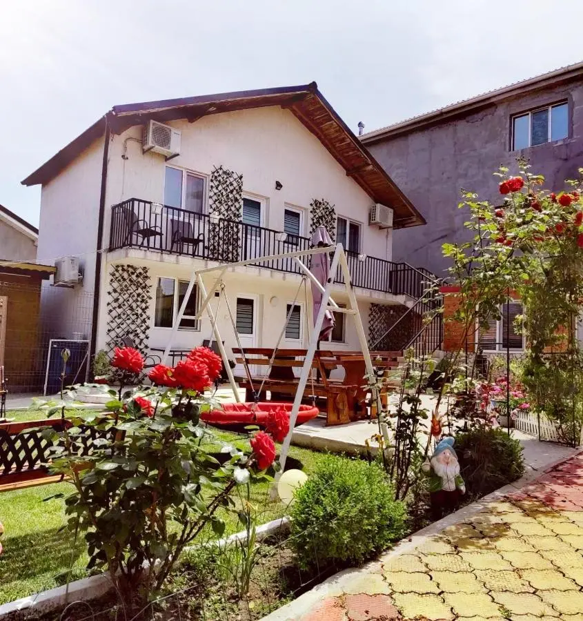 Accommodation Limanu