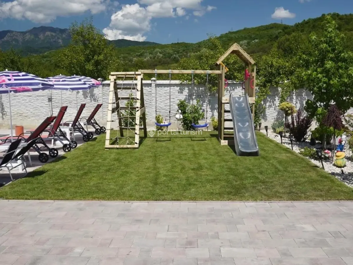 Casa Rareș & Karina