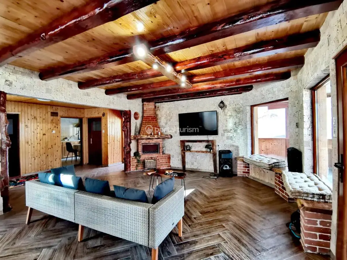 Căsuța cu Șindrilă