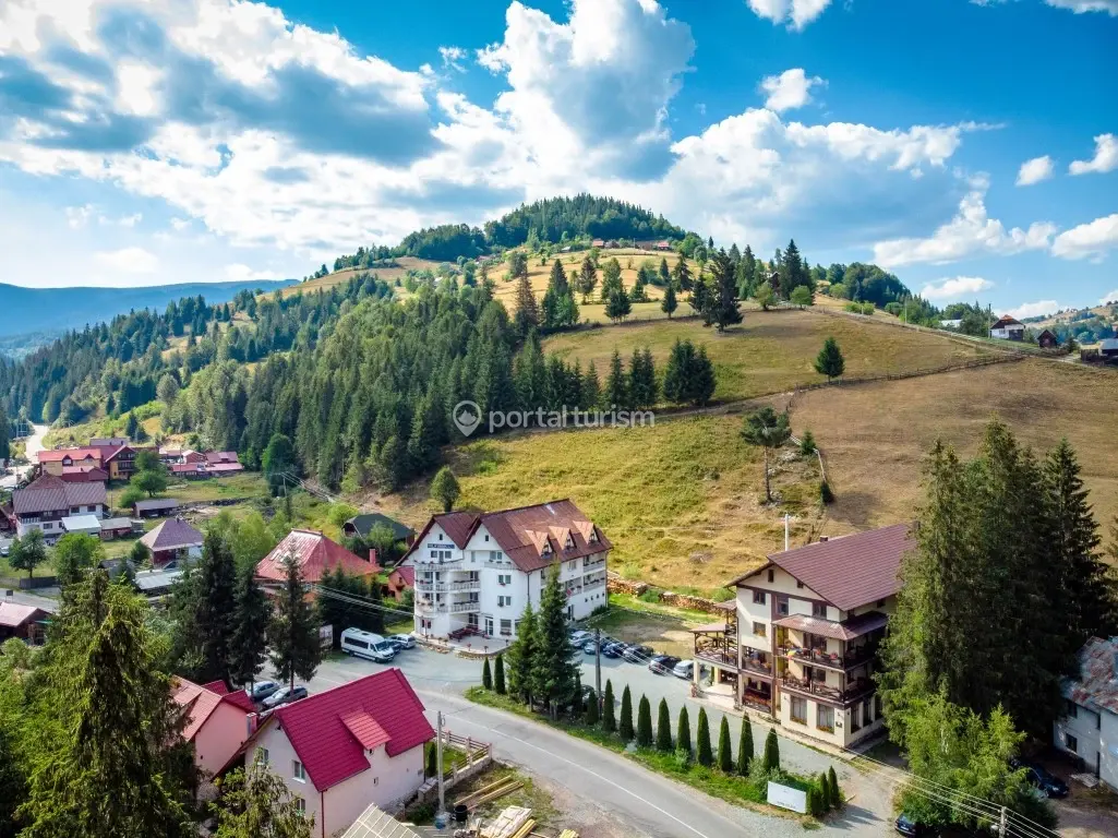 Complex Turistic Vank