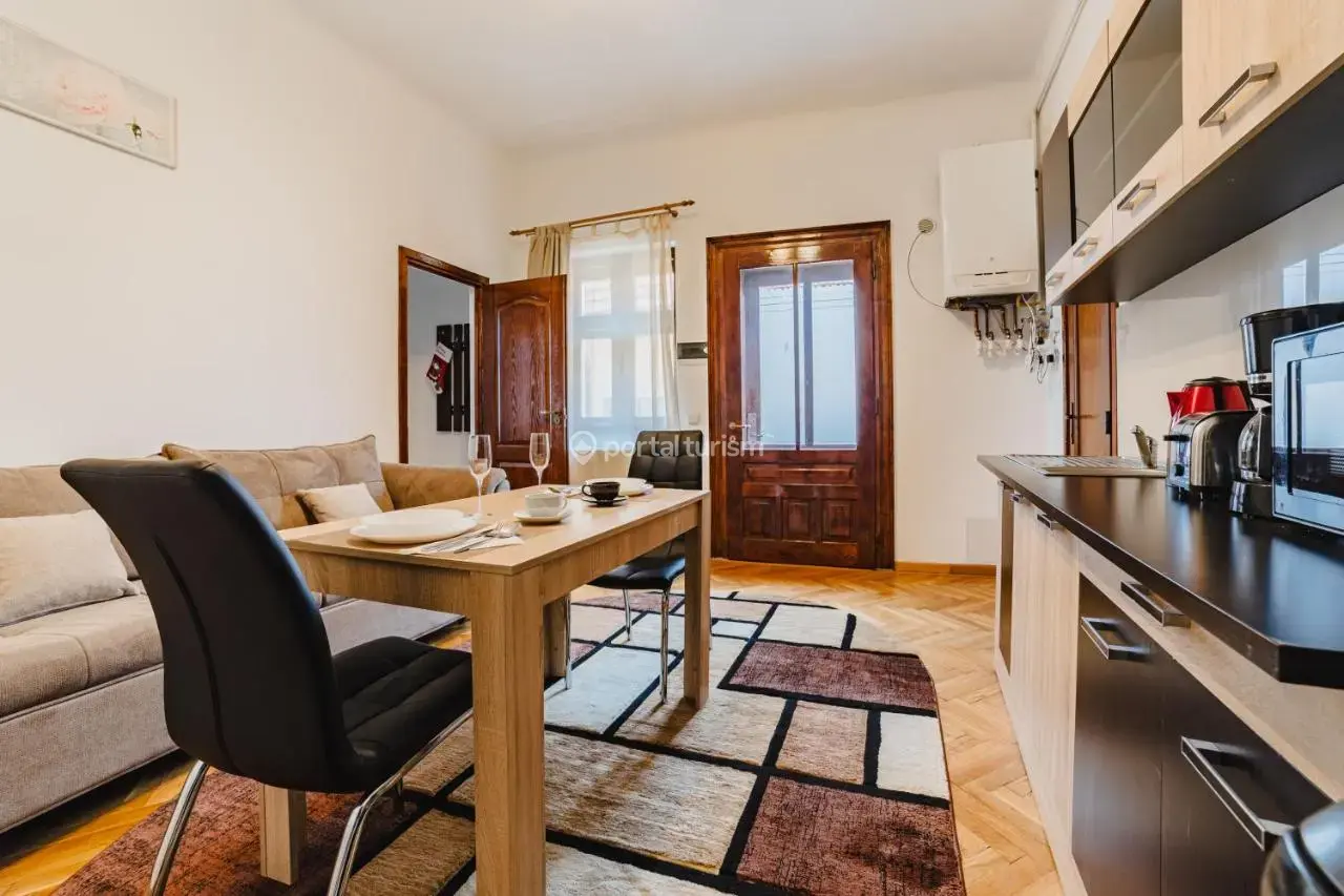 Garsoniera Old City Lux