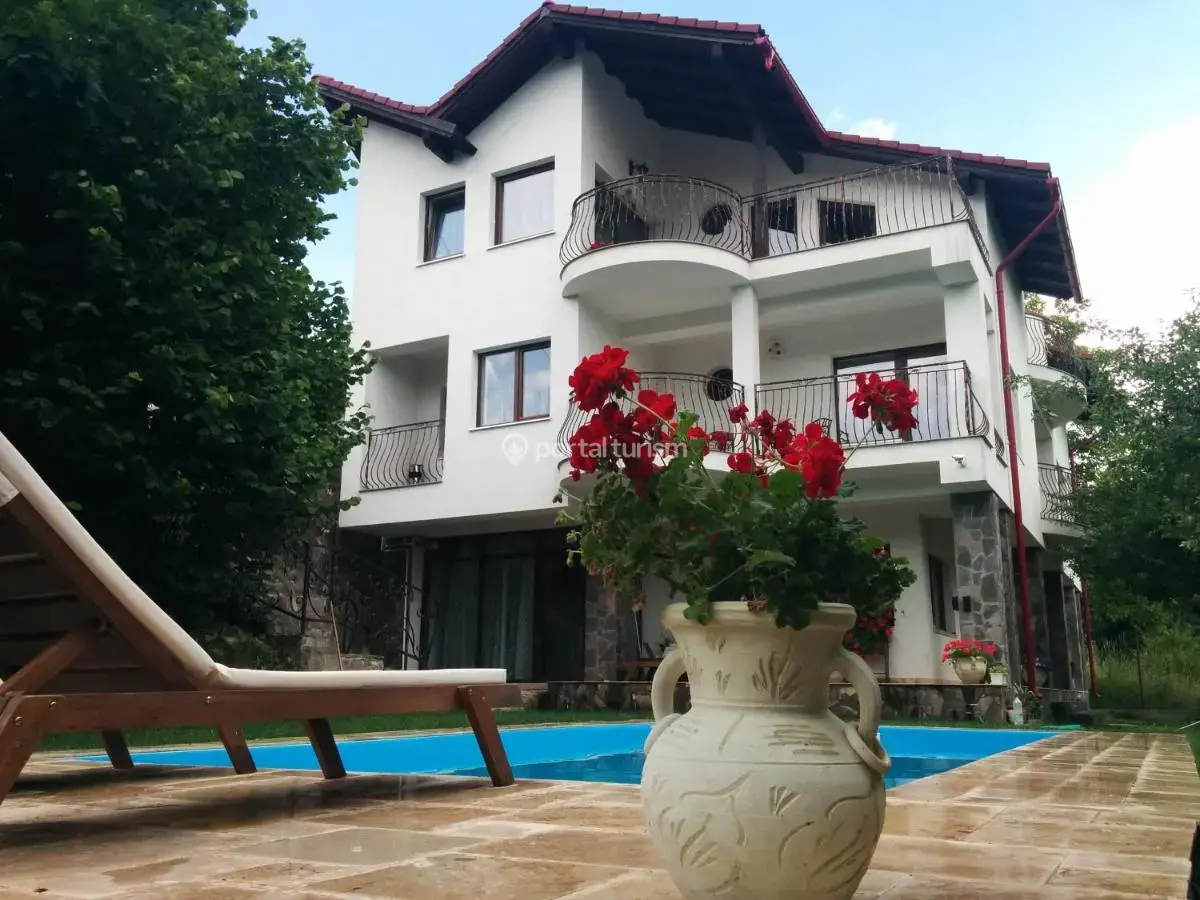 Hotel-Apartament Calea Poienii Penthouse