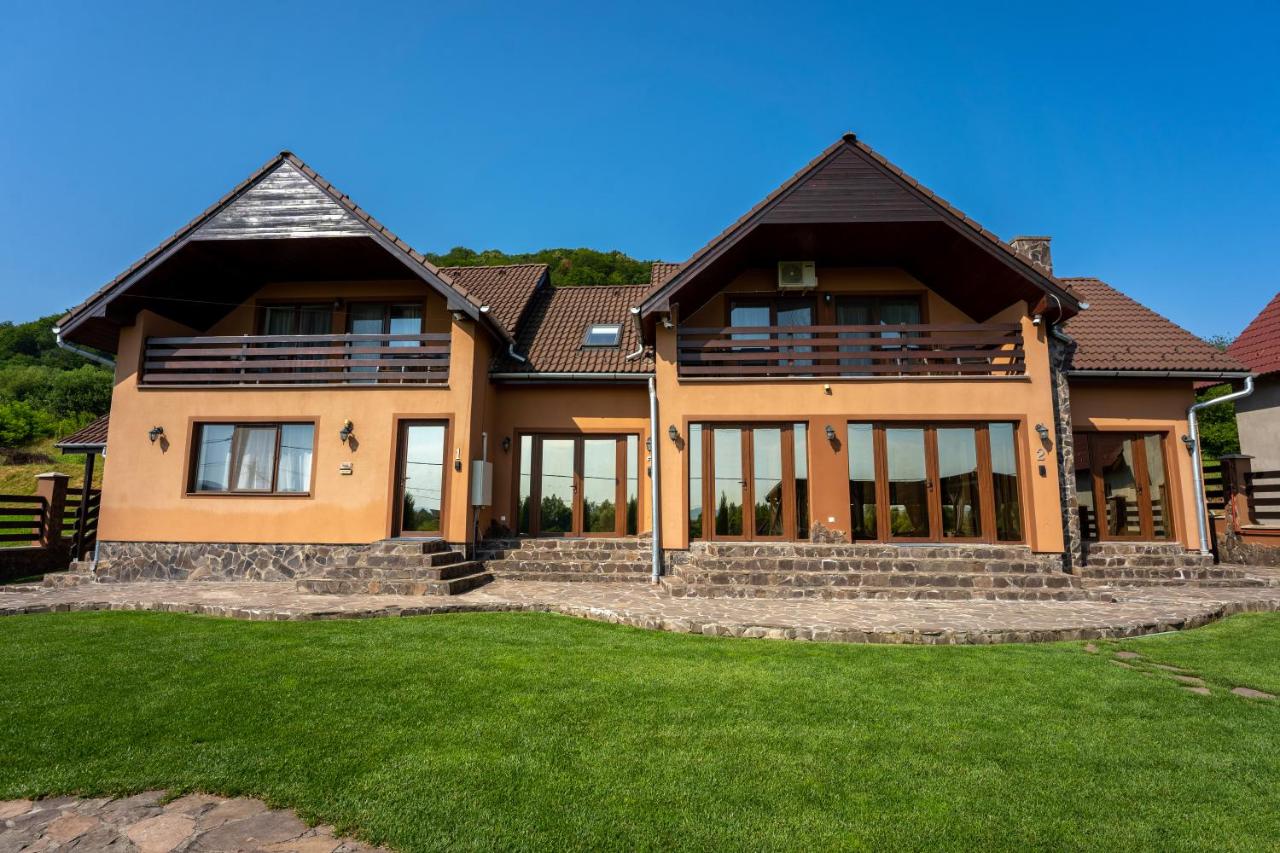 Alloggio Hotel-Apartament Vila Veve