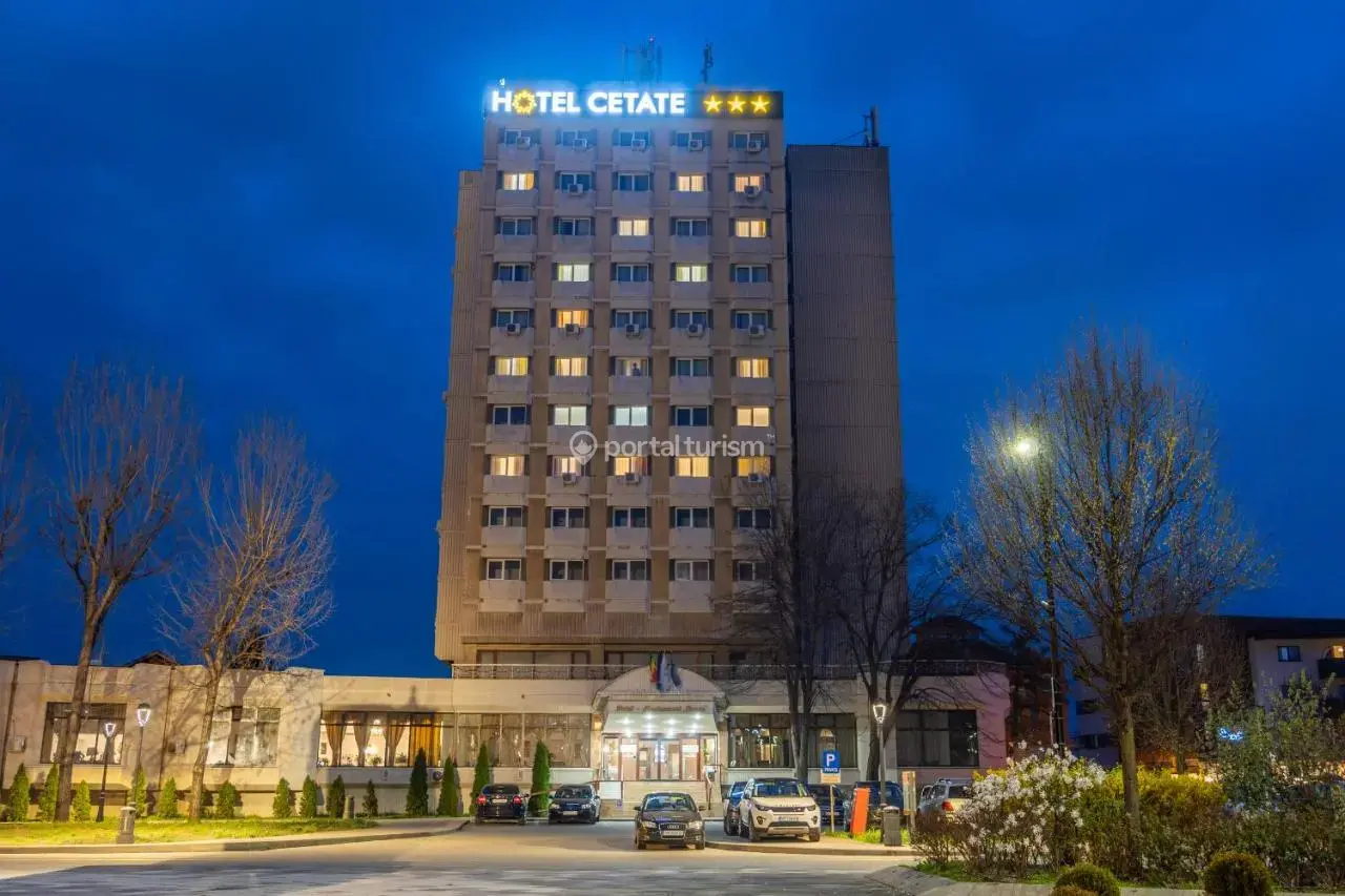 Hotel Cetate