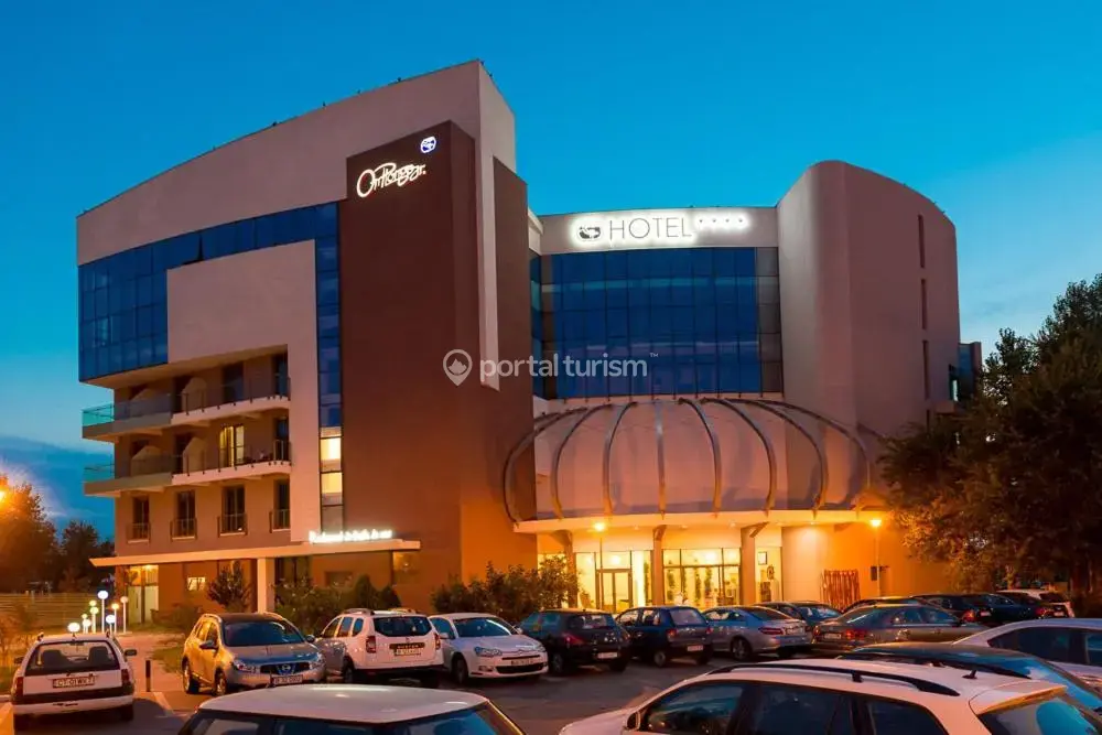 Hotel On Plonge Junior