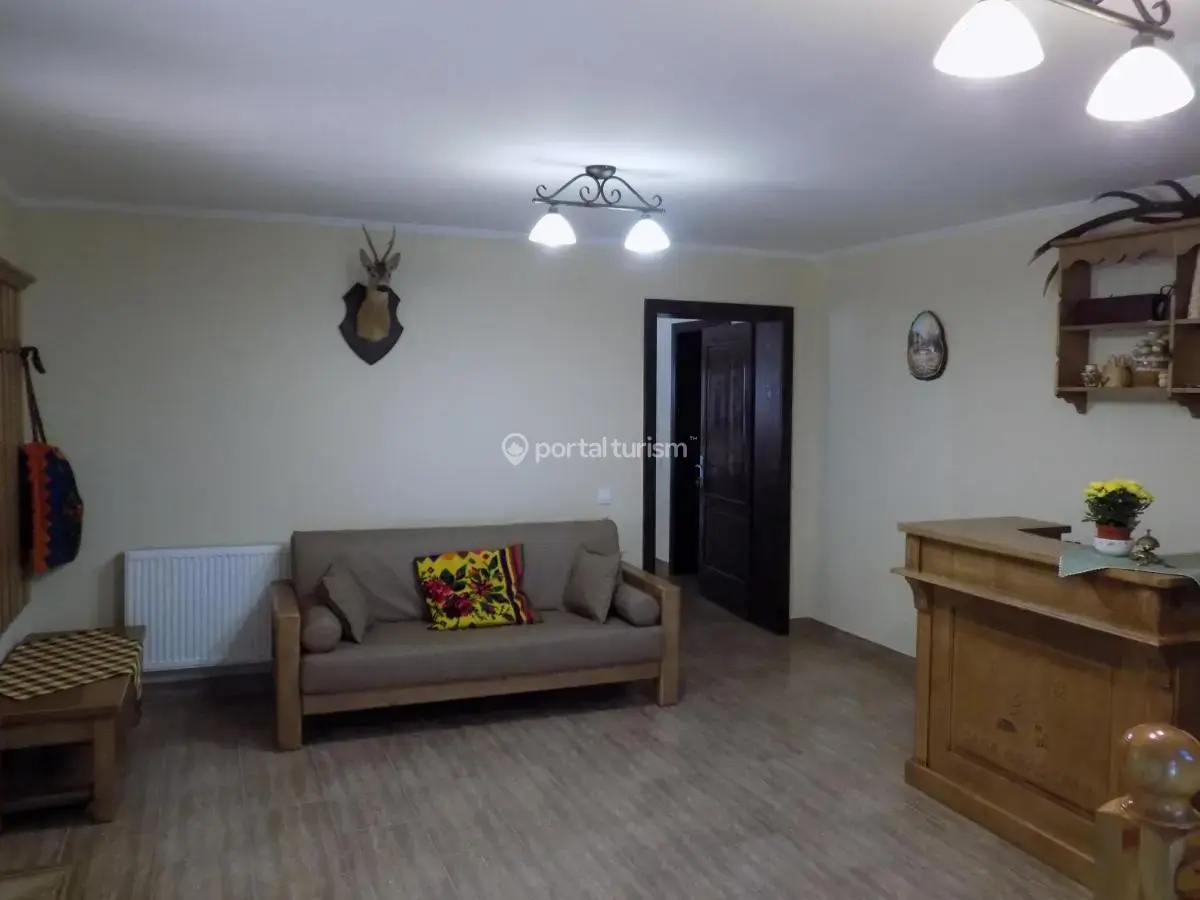 Pensiunea Agroturistică Casa Brădeană