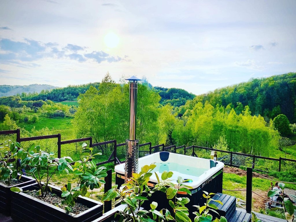 Cazare Pensiunea Agroturistică Grădina cu Soare