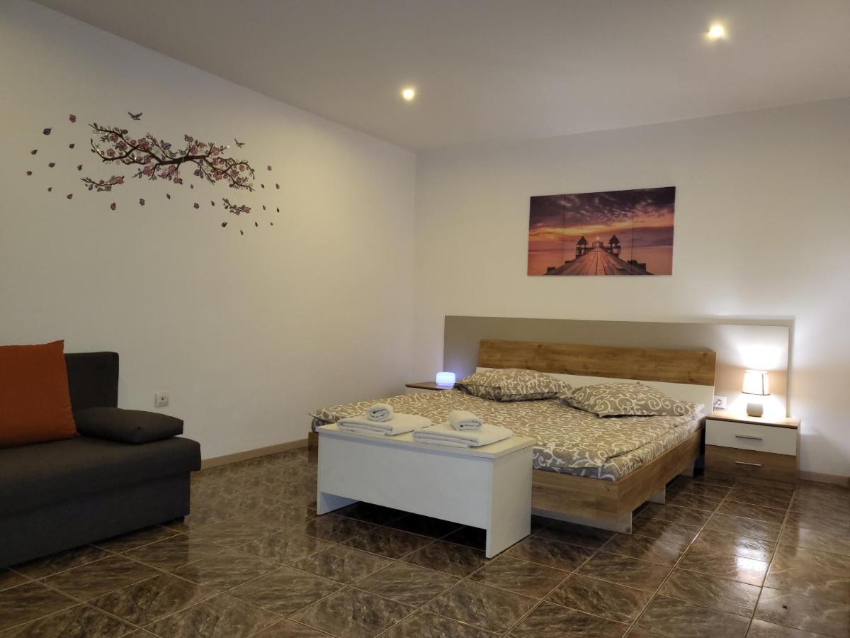 Cazare Pensiunea B&B Casa Italia