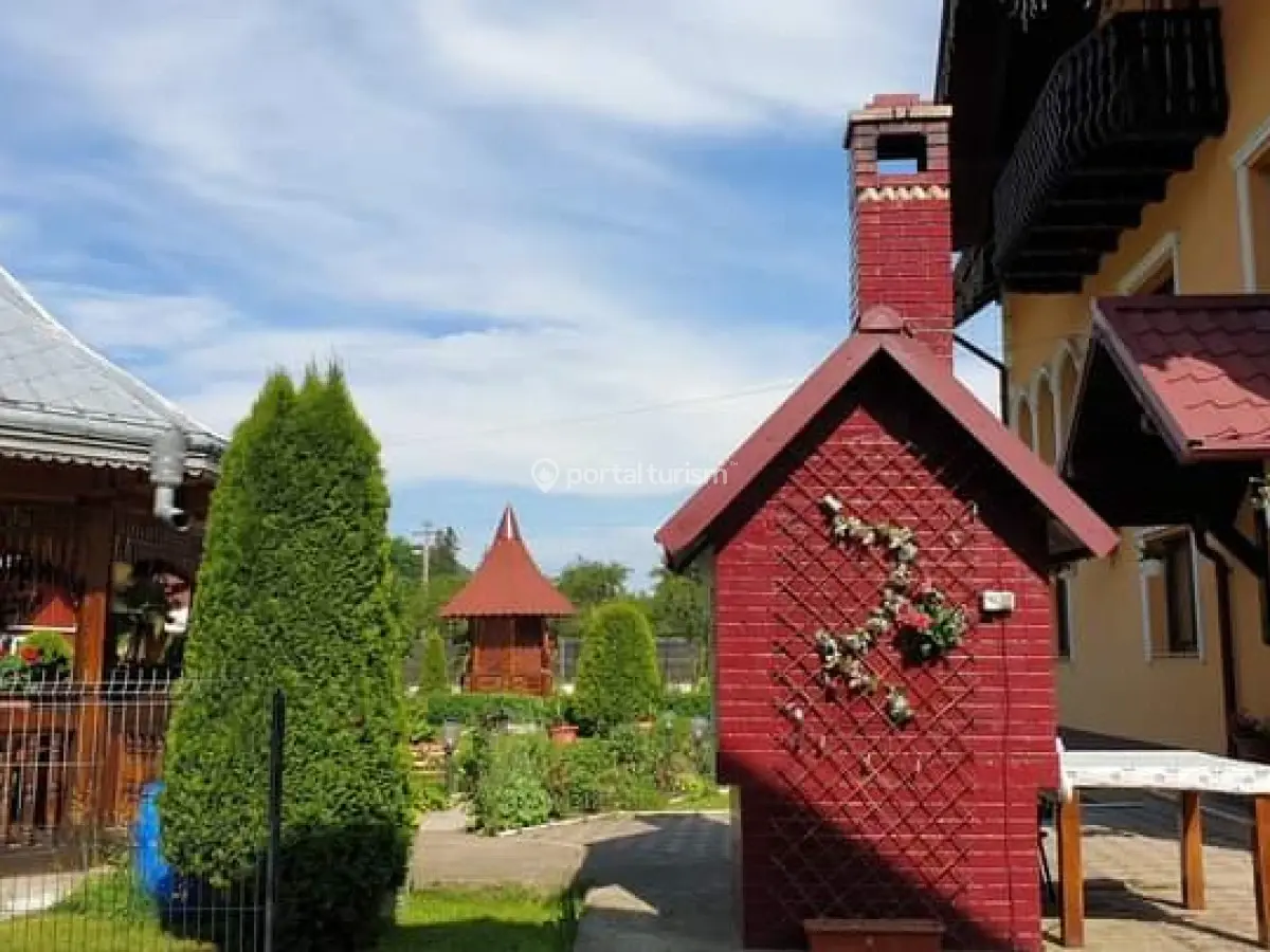 Pensiunea Casa Cristina