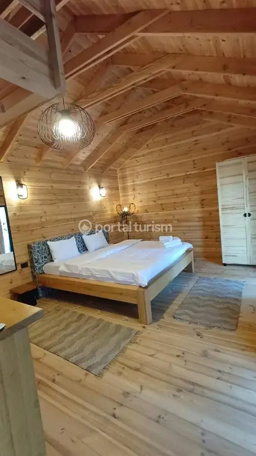 Pensiunea Casa Gorjeană