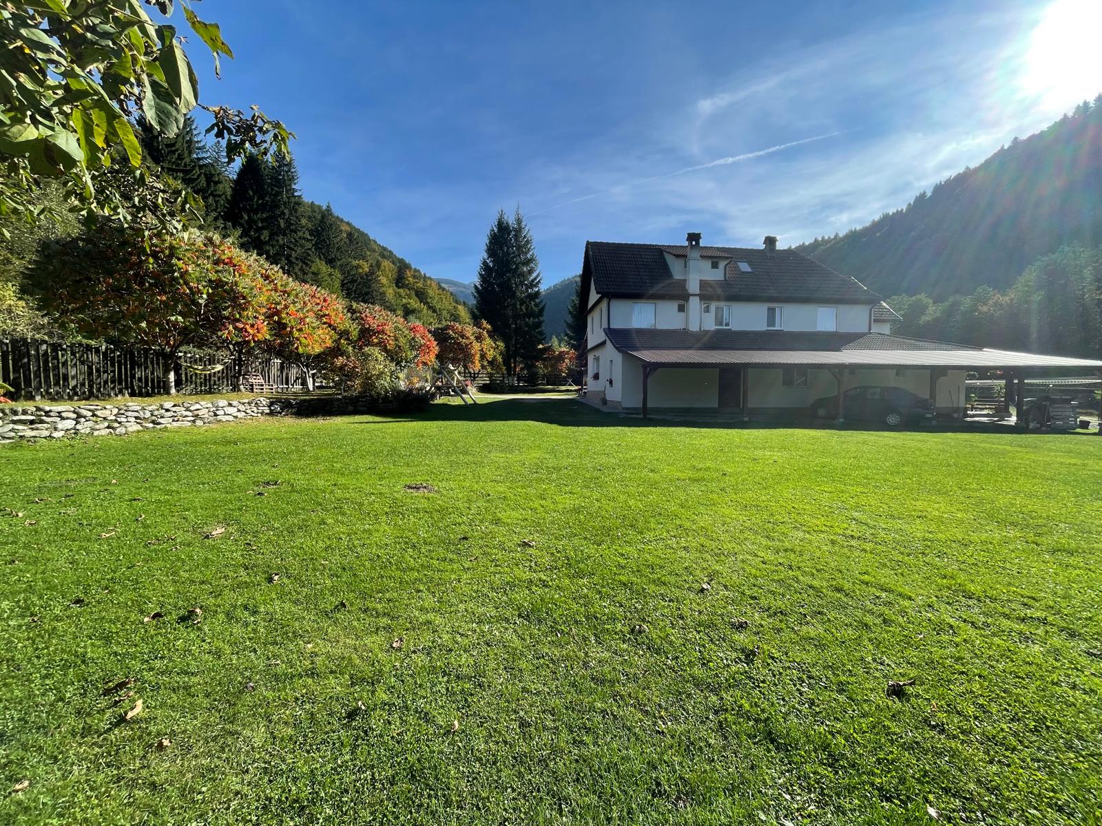 Cazare Pensiunea Colții Brezei