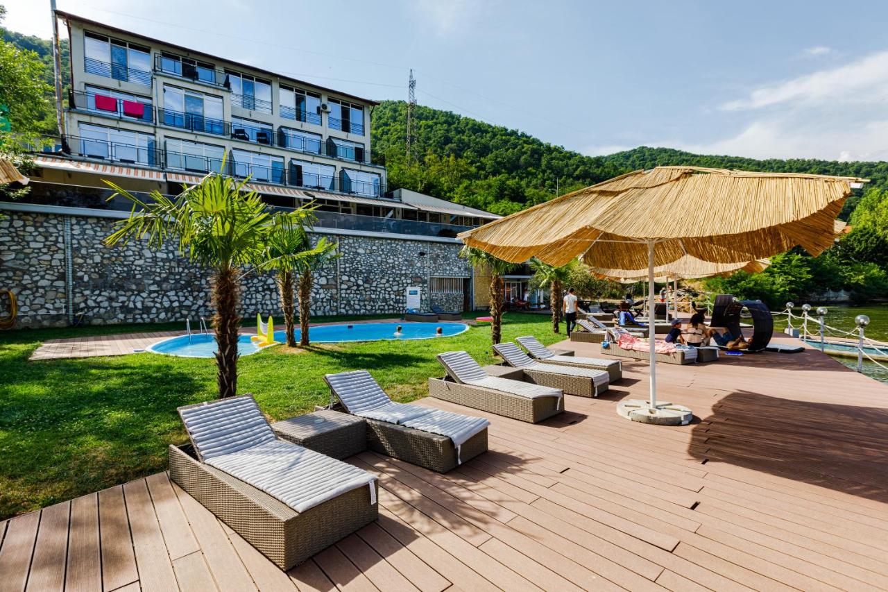 Cazare Pensiunea Decebal