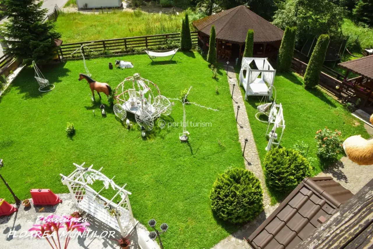 Pensiunea Floarea Munților