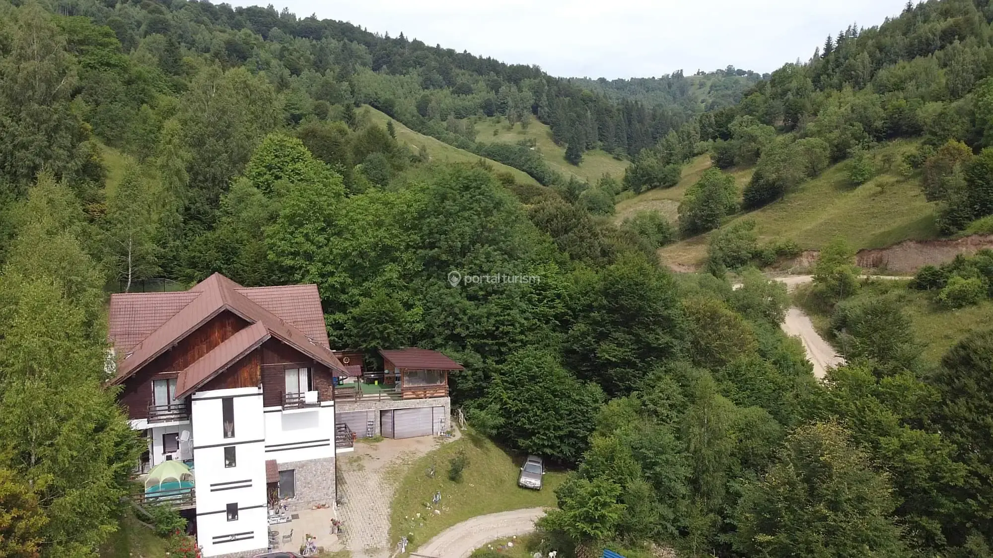 Pensiunea Glasul Pădurii