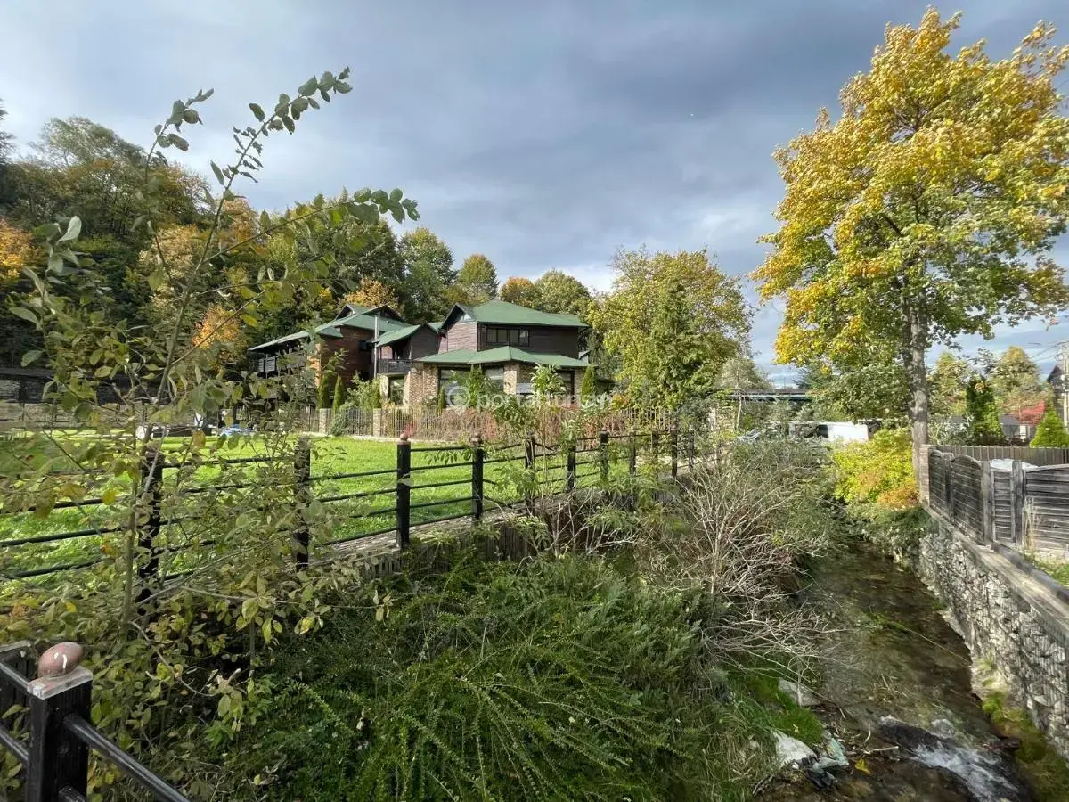 Pensiunea Hillden Lodge and Restaurant