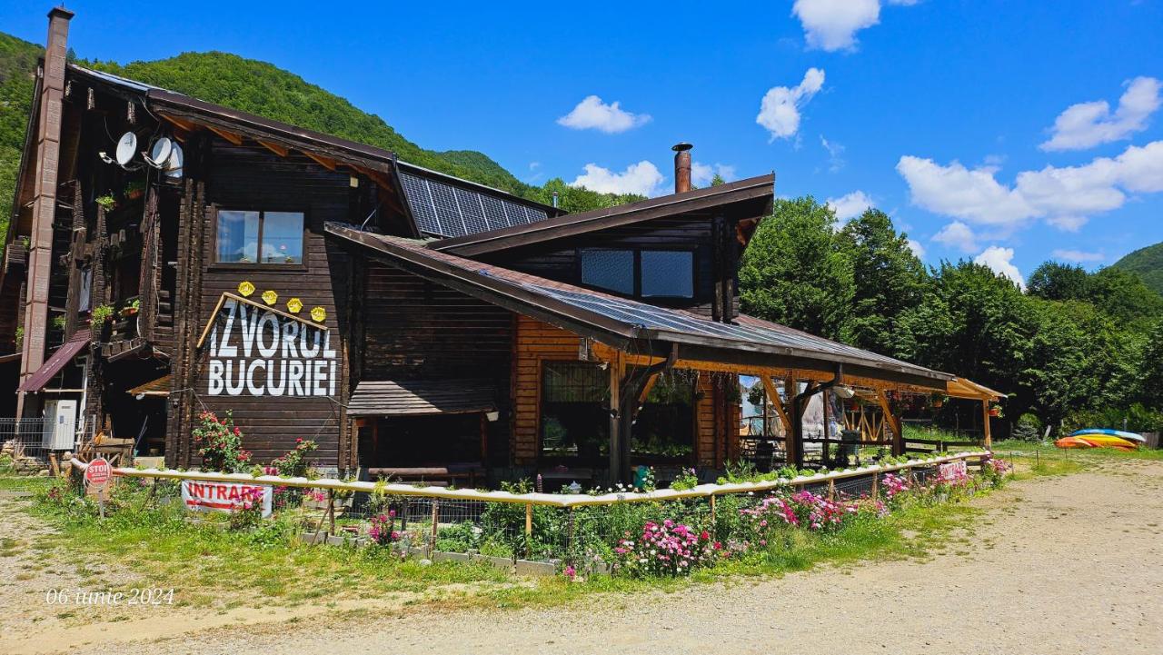 Cazare Pensiunea Izvorul Bucuriei