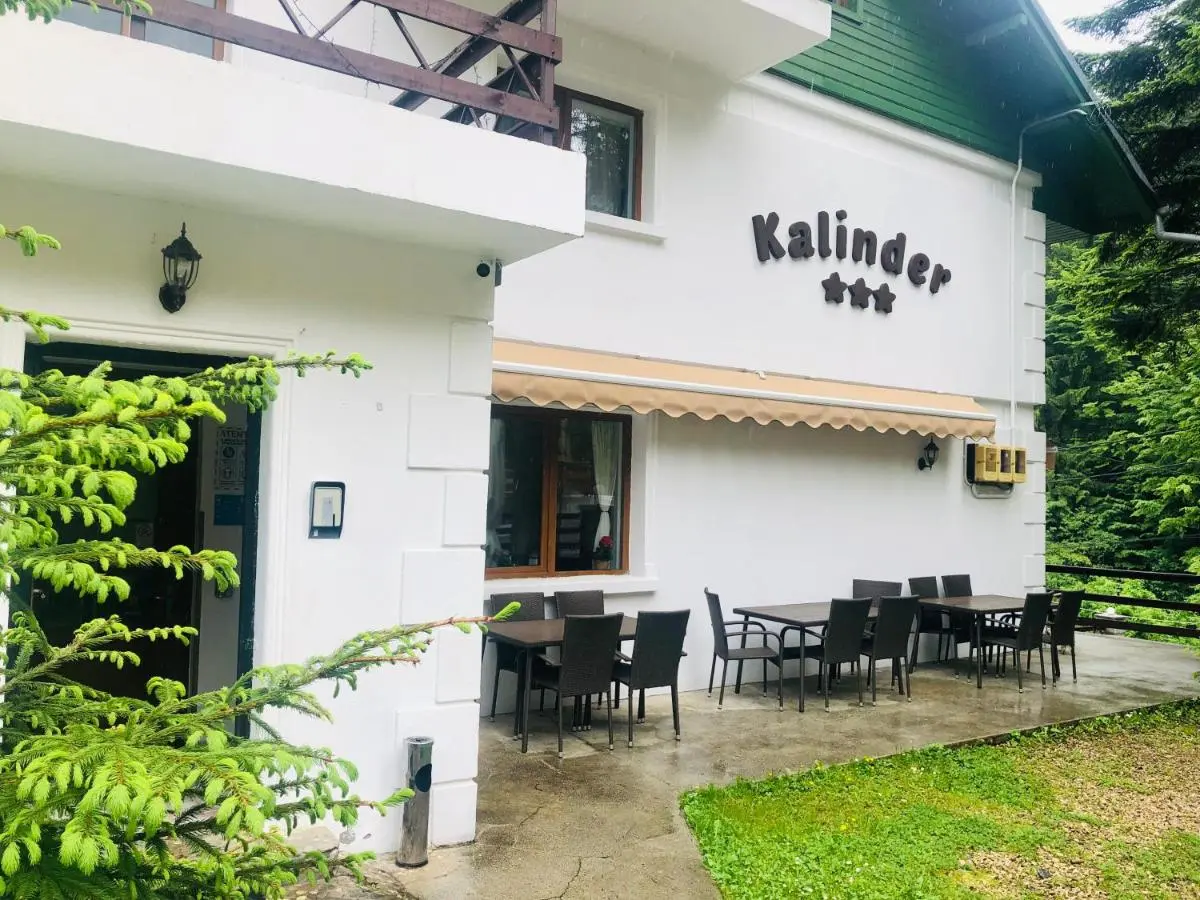 Cazare Padina Pestera