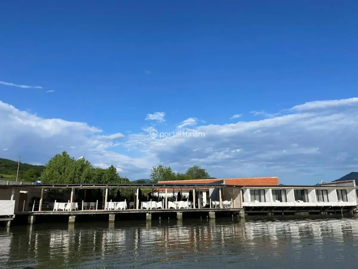 Pensiunea La Pescador