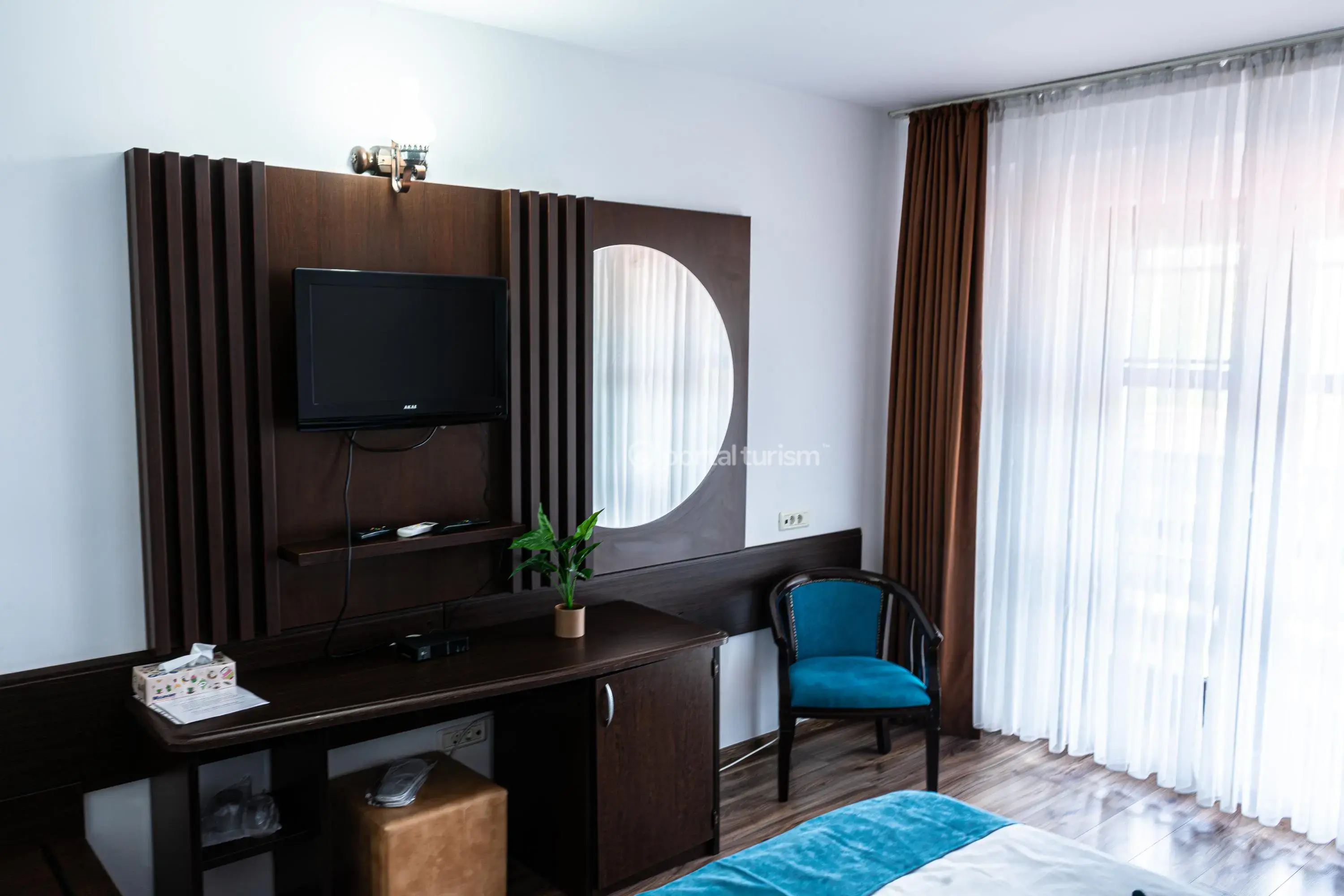 Pensiunea Laguna Albastră