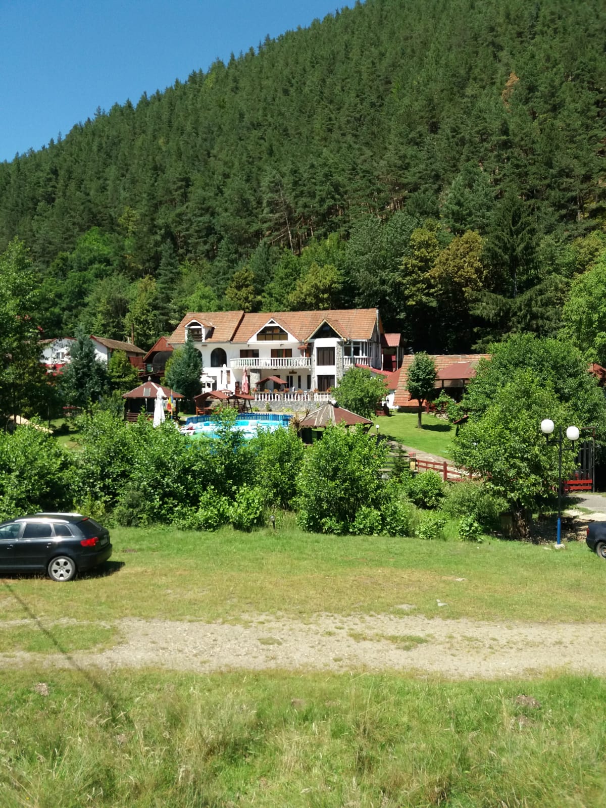 Cazare Pensiunea Miorița