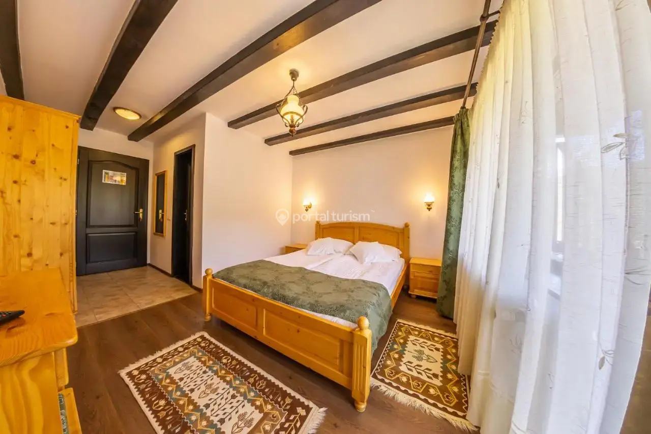 Pensiunea Poiana Soarelui